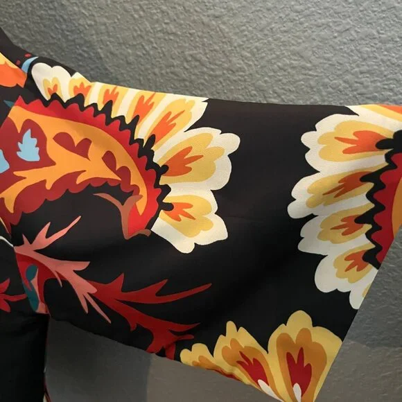 CHICO'S PAISLEY PRINT SHORT KIMONO - Red, Black & Gold - Excellent - L / XL - Picture 12 of 16